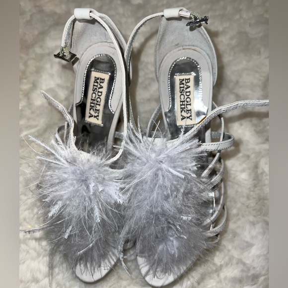 Badgley Mischka ostrich feather heels - Picture 2 of 4